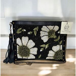 New With Tags Mary Frances #S001-732 “Sunshine & Daisies” Bag